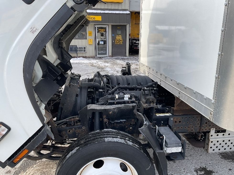 Light Duty Box Truck-Light and Medium Duty Trucks-Isuzu-2021-NPR EFI-Whitesboro-NY-109,225\n\t\tmiles-$ 35,750 - Image 24