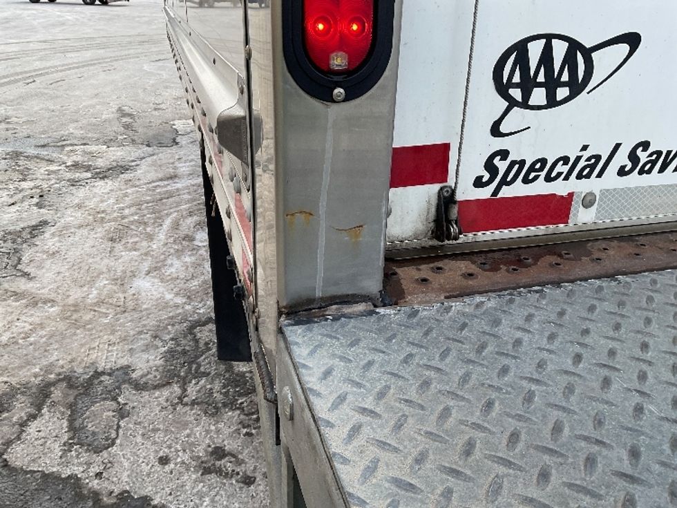 Light Duty Box Truck-Light and Medium Duty Trucks-Isuzu-2021-NPR EFI-Whitesboro-NY-109,225\n\t\tmiles-$ 35,750 - Image 28