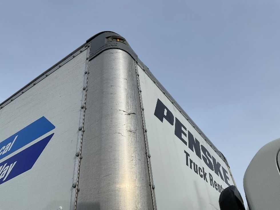 Light Duty Box Truck-Light and Medium Duty Trucks-Isuzu-2021-NPR EFI-Whitesboro-NY-109,225\n\t\tmiles-$ 35,750 - Image 29