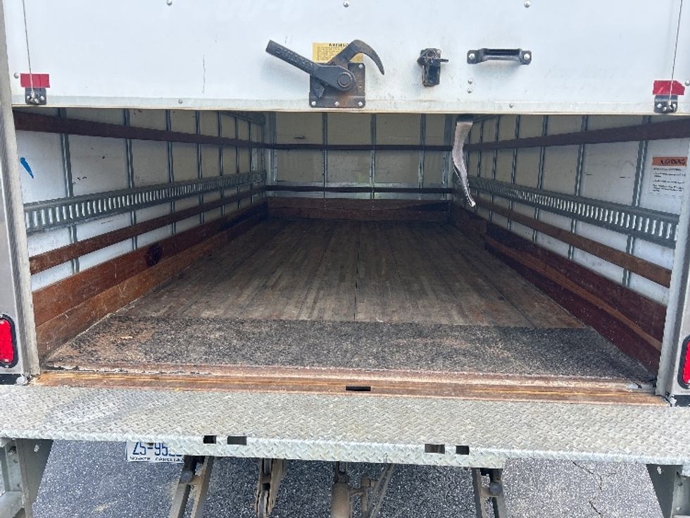 Light Duty Box Truck-Light and Medium Duty Trucks-Isuzu-2021-NPR EFI-Winston Salem-NC-71,364\n\t\tmiles-$ 44,000 - Image 10