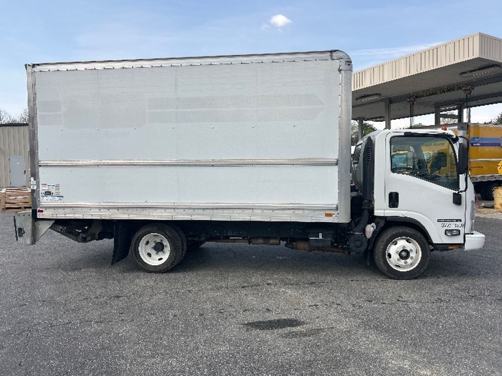 Light Duty Box Truck-Light and Medium Duty Trucks-Isuzu-2021-NPR EFI-Winston Salem-NC-71,364\n\t\tmiles-$ 44,000 - Image 15