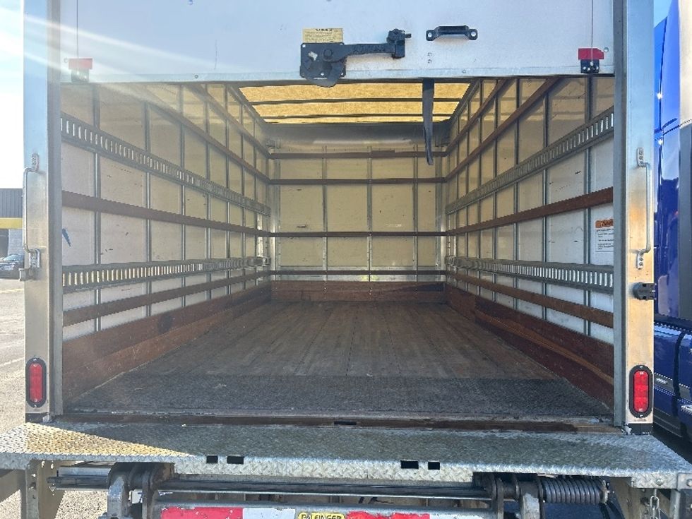 Light Duty Box Truck-Light and Medium Duty Trucks-Isuzu-2021-NPR EFI-Winston Salem-NC-71,364\n\t\tmiles-$ 44,000 - Image 8