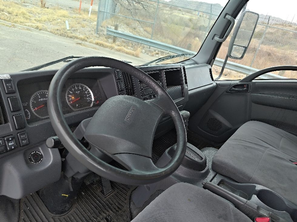 Light Duty Box Truck-Light and Medium Duty Trucks-Isuzu-2021-NPR-El Paso-TX-80,518\n\t\tmiles-$ 48,500 - Image 17