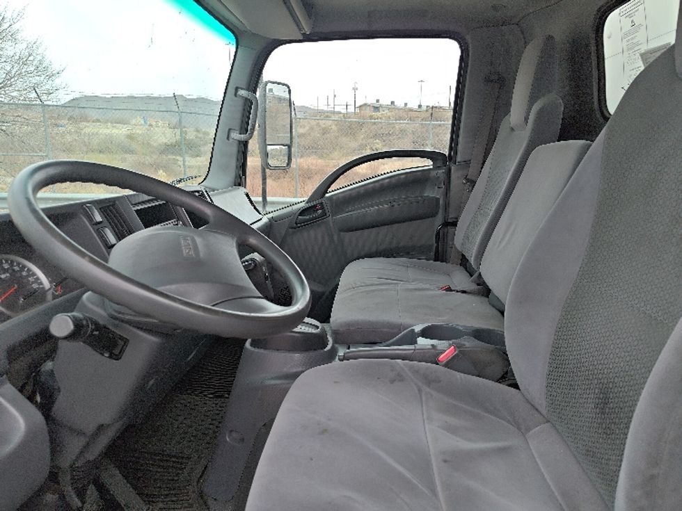 Light Duty Box Truck-Light and Medium Duty Trucks-Isuzu-2021-NPR-El Paso-TX-80,518\n\t\tmiles-$ 48,500 - Image 19
