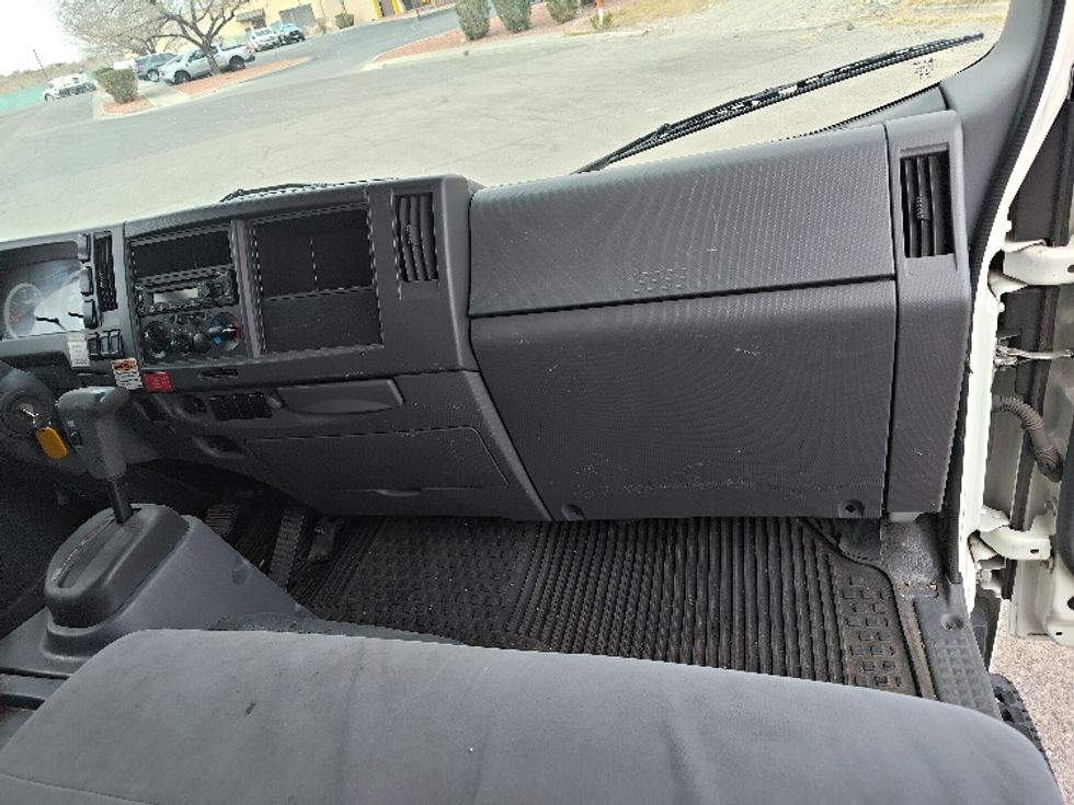 Light Duty Box Truck-Light and Medium Duty Trucks-Isuzu-2021-NPR-El Paso-TX-80,518\n\t\tmiles-$ 48,500 - Image 21