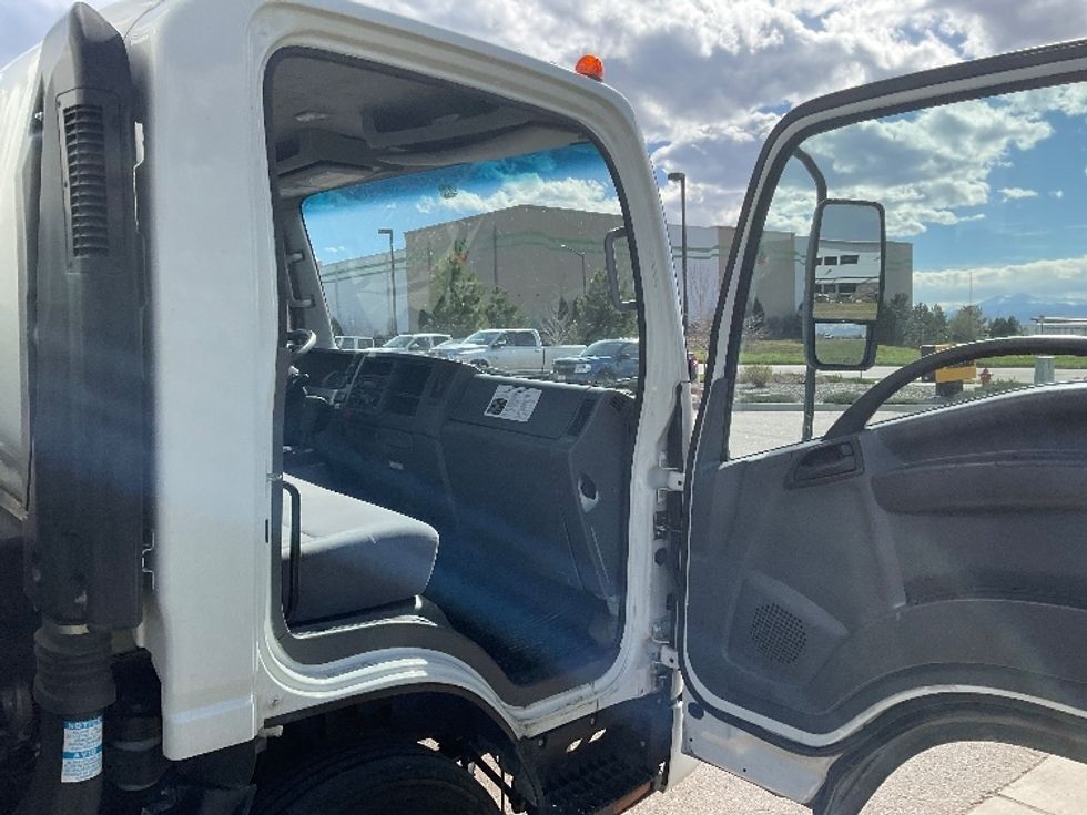 Light Duty Box Truck-Light and Medium Duty Trucks-Isuzu-2021-NPR-El Paso-TX-93,787\n\t\tmiles-$ 47,000 - Image 20