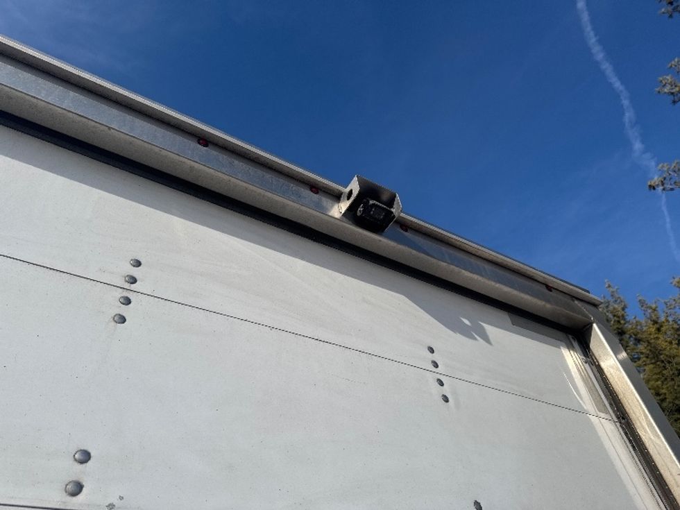 Light Duty Box Truck-Light and Medium Duty Trucks-Isuzu-2021-NPR-Essex-MD-183,835\n\t\tmiles-$ 25,500 - Image 25