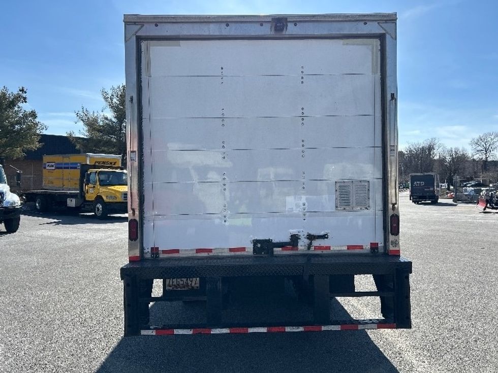 Light Duty Box Truck-Light and Medium Duty Trucks-Isuzu-2021-NPR-Essex-MD-183,835\n\t\tmiles-$ 25,500 - Image 7