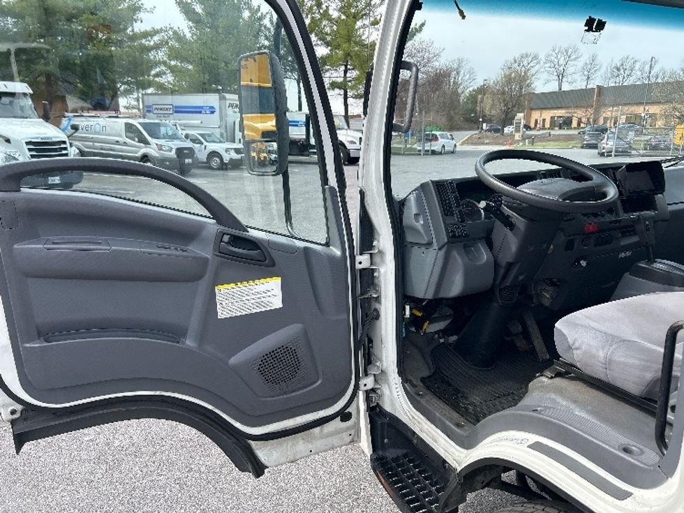 Light Duty Box Truck-Light and Medium Duty Trucks-Isuzu-2021-NPR-Essex-MD-200,456\n\t\tmiles-$ 23,250 - Image 16