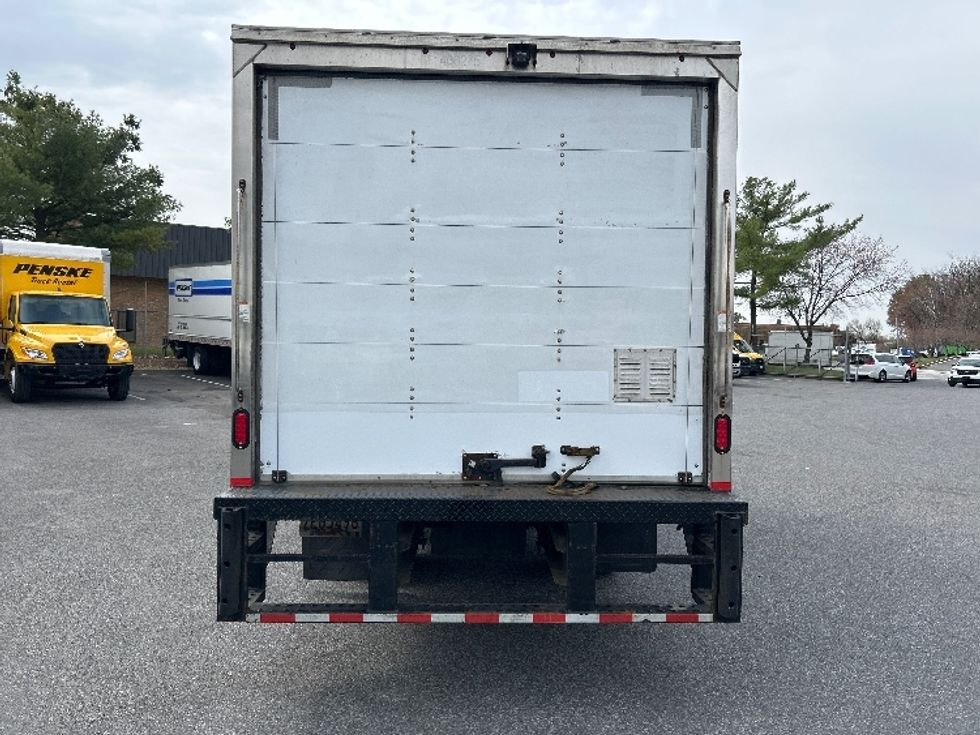 Light Duty Box Truck-Light and Medium Duty Trucks-Isuzu-2021-NPR-Essex-MD-200,456\n\t\tmiles-$ 23,250 - Image 7