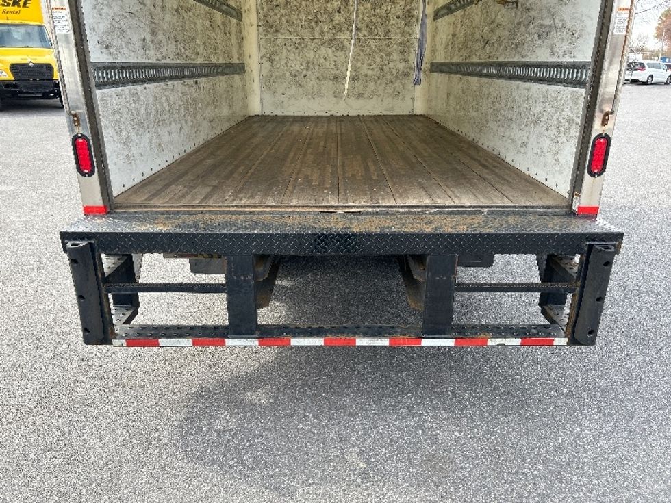 Light Duty Box Truck-Light and Medium Duty Trucks-Isuzu-2021-NPR-Essex-MD-200,456\n\t\tmiles-$ 23,250 - Image 9