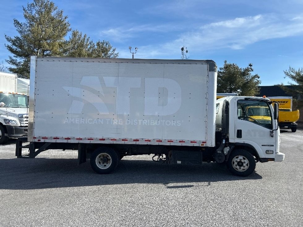Light Duty Box Truck-Light and Medium Duty Trucks-Isuzu-2021-NPR-Essex-MD-207,764\n\t\tmiles-$ 23,250 - Image 13