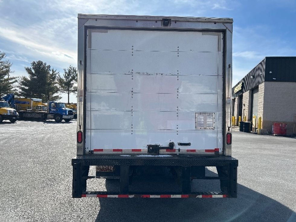 Light Duty Box Truck-Light and Medium Duty Trucks-Isuzu-2021-NPR-Essex-MD-207,764\n\t\tmiles-$ 23,250 - Image 7