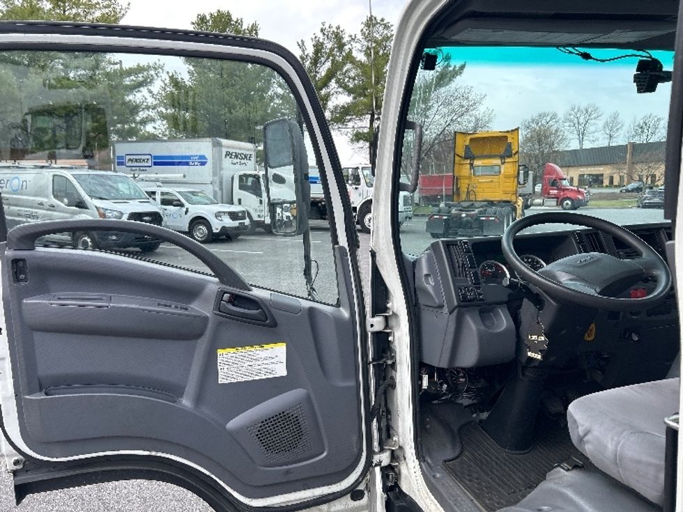 Light Duty Box Truck-Light and Medium Duty Trucks-Isuzu-2021-NPR-Essex-MD-228,388\n\t\tmiles-$ 20,250 - Image 16