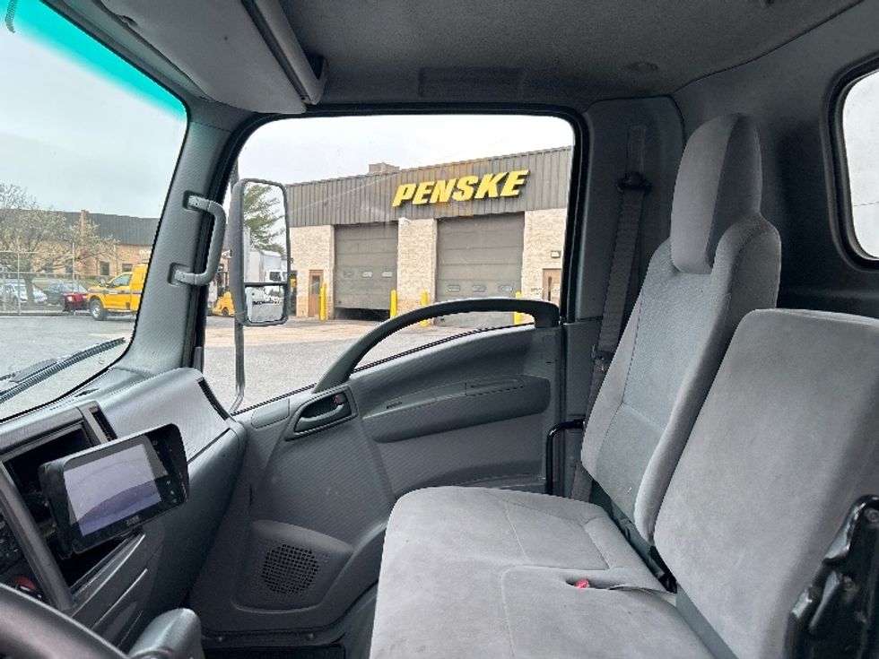 Light Duty Box Truck-Light and Medium Duty Trucks-Isuzu-2021-NPR-Essex-MD-228,388\n\t\tmiles-$ 20,250 - Image 19