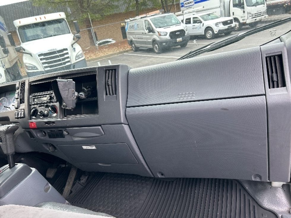 Light Duty Box Truck-Light and Medium Duty Trucks-Isuzu-2021-NPR-Essex-MD-228,388\n\t\tmiles-$ 20,250 - Image 21