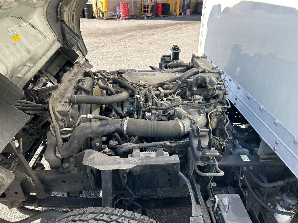 Light Duty Box Truck-Light and Medium Duty Trucks-Isuzu-2021-NPR-Essex-MD-245,350\n\t\tmiles-$ 23,250 - Image 23