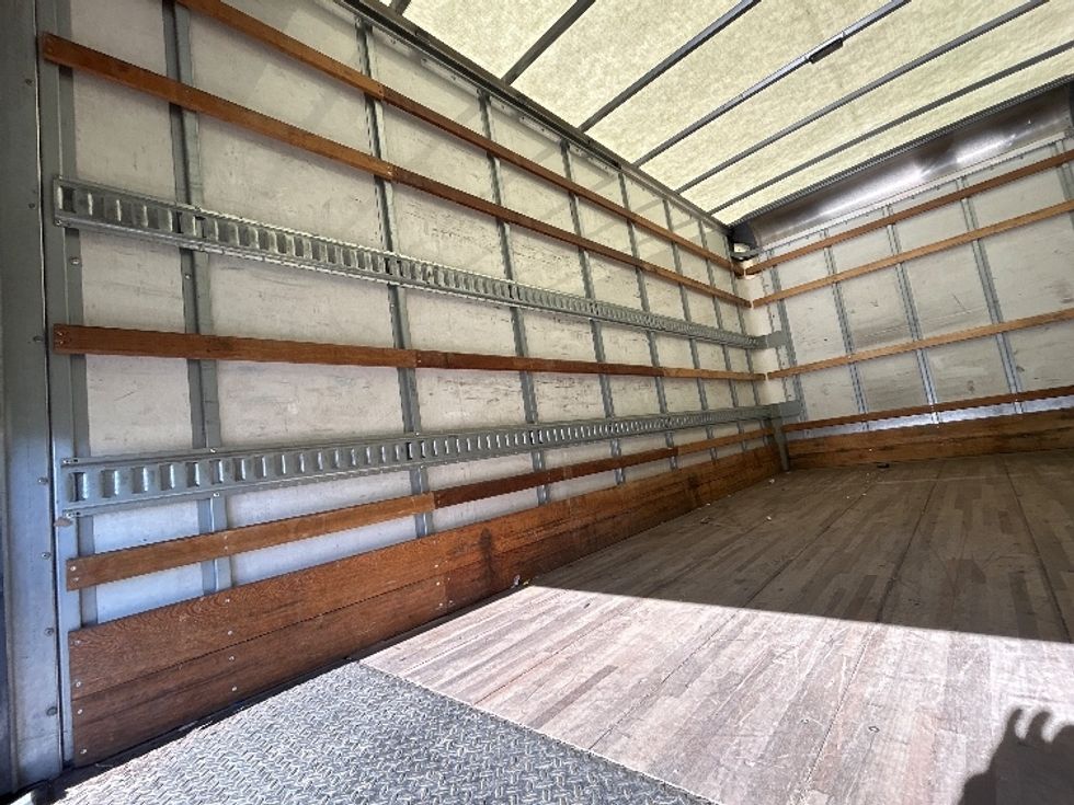 Light Duty Box Truck-Light and Medium Duty Trucks-Isuzu-2021-NPR-Flagstaff-AZ-98,581\n\t\tmiles-$ 46,250 - Image 10