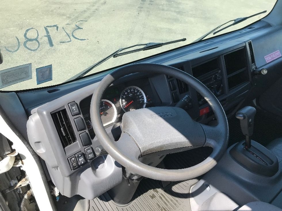 Light Duty Box Truck-Light and Medium Duty Trucks-Isuzu-2021-NPR-Fredonia-NY-103,898\n\t\tmiles-$ 42,500 - Image 17