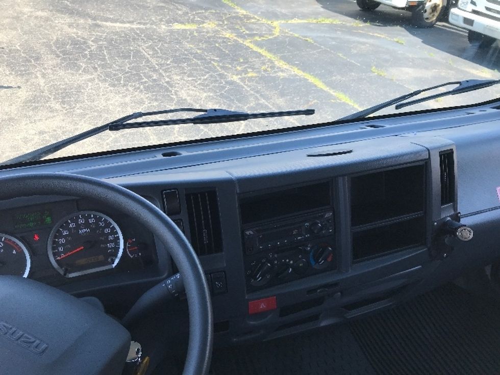 Light Duty Box Truck-Light and Medium Duty Trucks-Isuzu-2021-NPR-Fredonia-NY-103,898\n\t\tmiles-$ 42,500 - Image 18