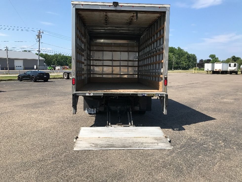 Light Duty Box Truck-Light and Medium Duty Trucks-Isuzu-2021-NPR-Fredonia-NY-103,898\n\t\tmiles-$ 42,500 - Image 9