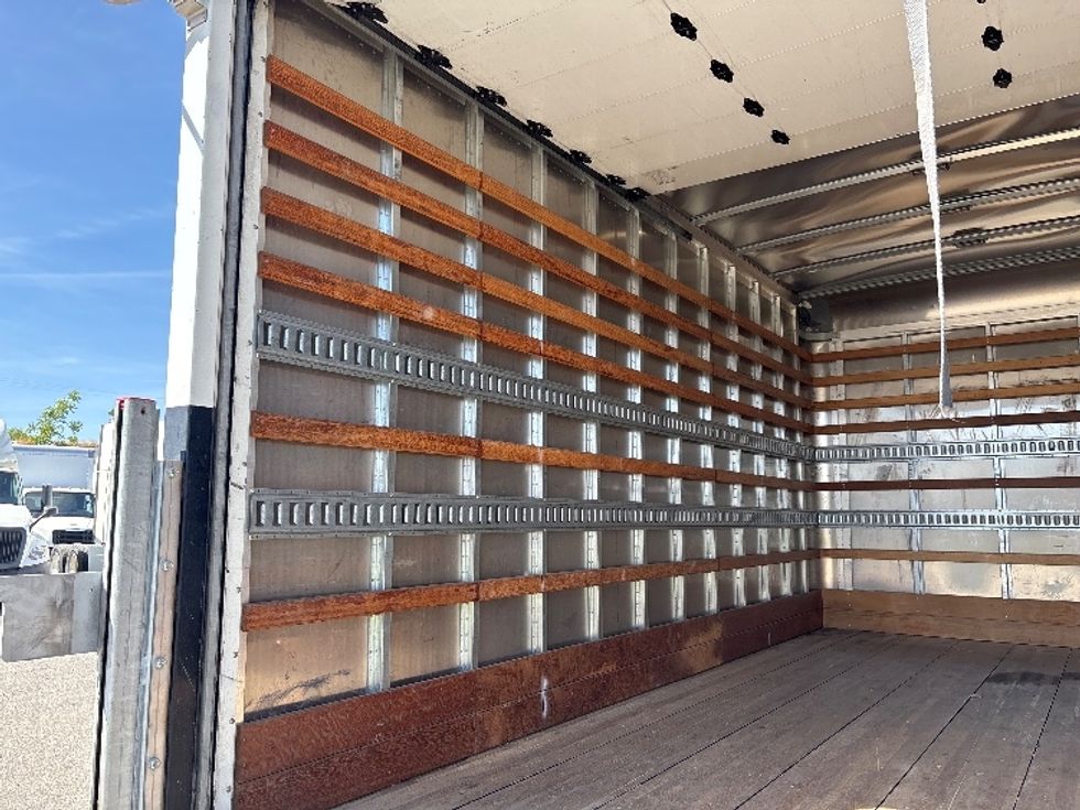 Light Duty Box Truck-Light and Medium Duty Trucks-Isuzu-2021-NPR-Fresno-CA-102,677\n\t\tmiles-$ 48,000 - Image 10