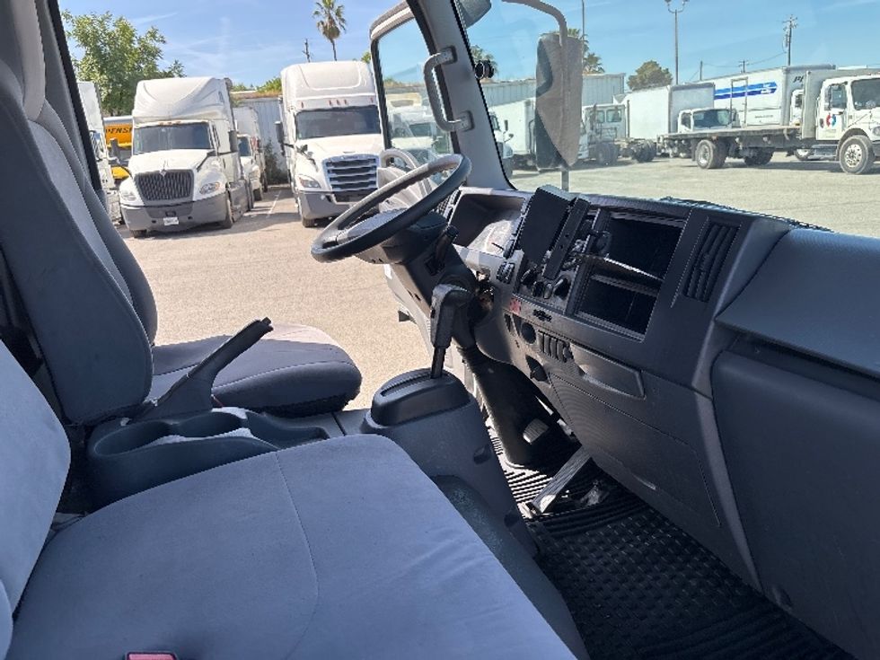 Light Duty Box Truck-Light and Medium Duty Trucks-Isuzu-2021-NPR-Fresno-CA-102,677\n\t\tmiles-$ 48,000 - Image 21