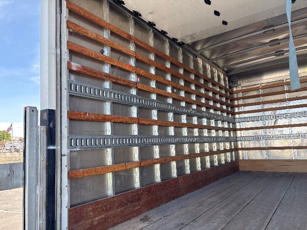 Light Duty Box Truck-Light and Medium Duty Trucks-Isuzu-2021-NPR-Fresno-CA-103,209\n\t\tmiles-$ 48,000 - Image 10