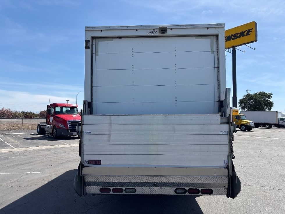 Light Duty Box Truck-Light and Medium Duty Trucks-Isuzu-2021-NPR-Fresno-CA-103,209\n\t\tmiles-$ 48,000 - Image 7
