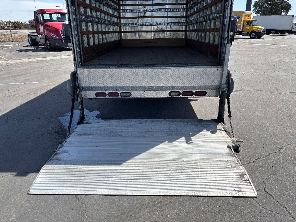 Light Duty Box Truck-Light and Medium Duty Trucks-Isuzu-2021-NPR-Fresno-CA-103,209\n\t\tmiles-$ 48,000 - Image 9
