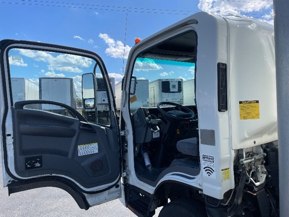 Light Duty Box Truck-Light and Medium Duty Trucks-Isuzu-2021-NPR-Greeley-CO-99,026\n\t\tmiles-$ 46,250 - Image 16