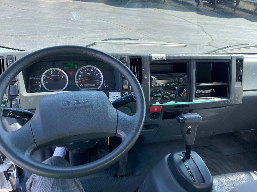 Light Duty Box Truck-Light and Medium Duty Trucks-Isuzu-2021-NPR-Greeley-CO-99,026\n\t\tmiles-$ 46,250 - Image 18