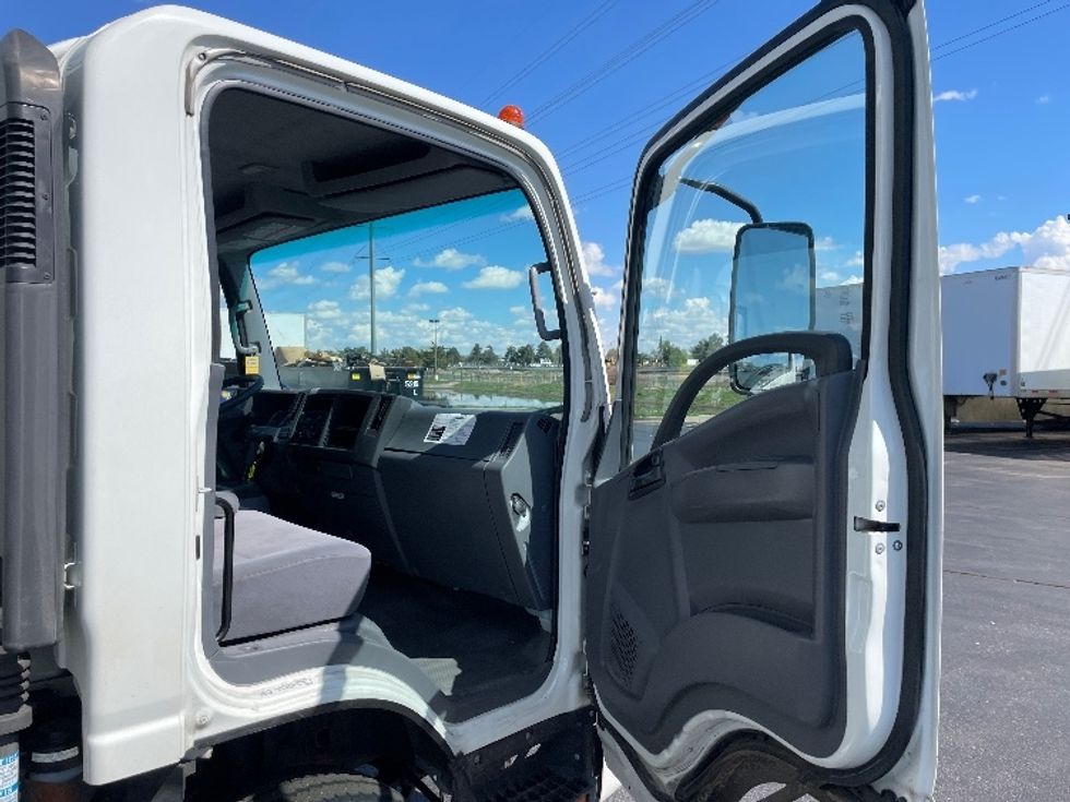 Light Duty Box Truck-Light and Medium Duty Trucks-Isuzu-2021-NPR-Greeley-CO-99,026\n\t\tmiles-$ 46,250 - Image 20