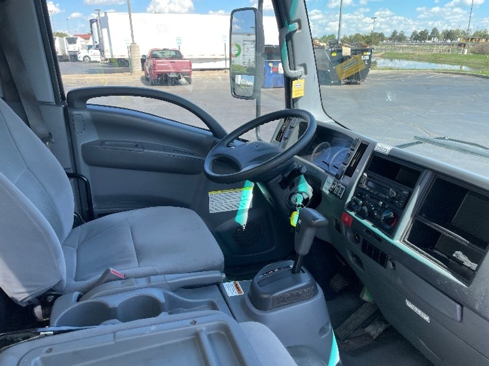 Light Duty Box Truck-Light and Medium Duty Trucks-Isuzu-2021-NPR-Greeley-CO-99,026\n\t\tmiles-$ 46,250 - Image 22
