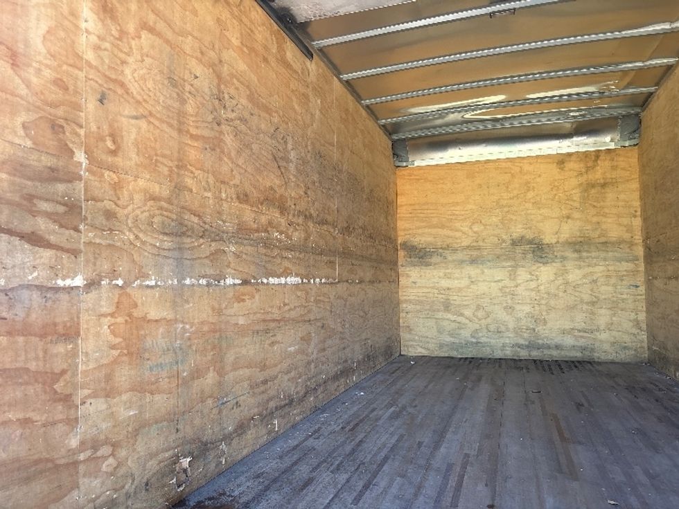 Light Duty Box Truck-Light and Medium Duty Trucks-Isuzu-2021-NPR-Hammond-LA-161,938\n\t\tmiles-$ 32,250 - Image 11