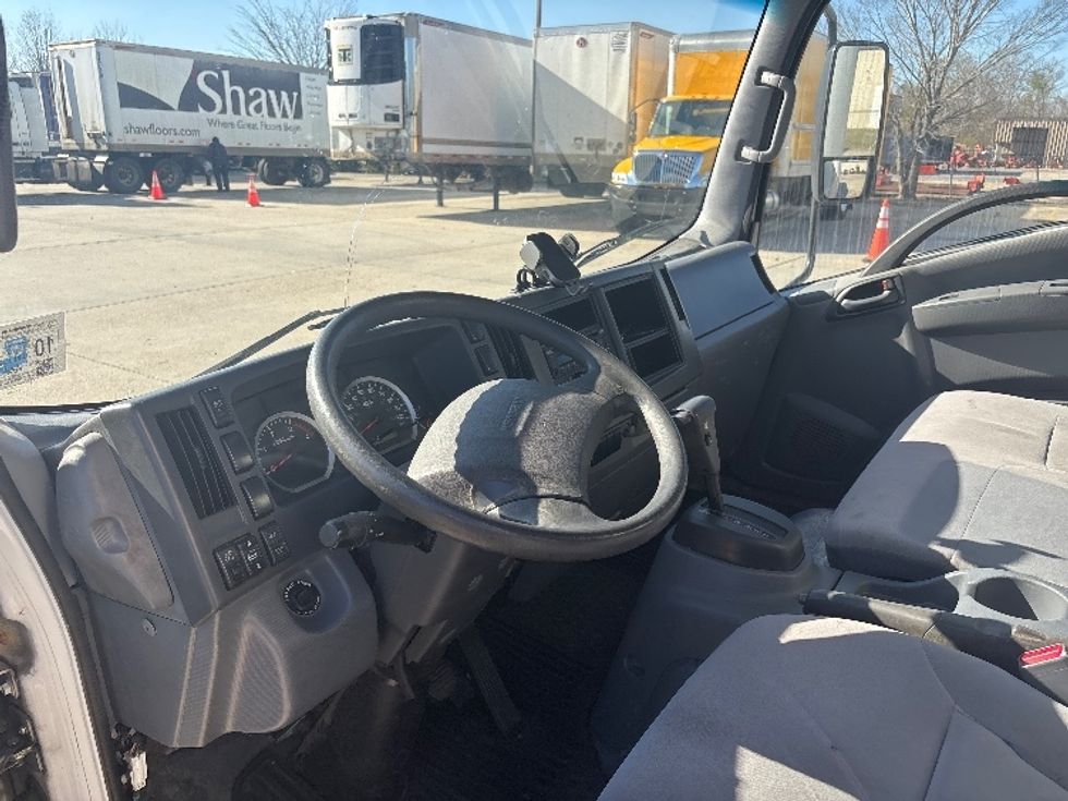 Light Duty Box Truck-Light and Medium Duty Trucks-Isuzu-2021-NPR-Hammond-LA-161,938\n\t\tmiles-$ 32,250 - Image 17