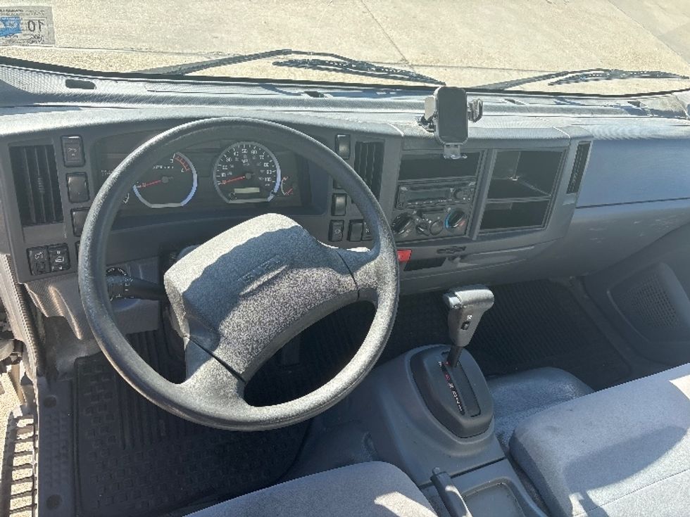 Light Duty Box Truck-Light and Medium Duty Trucks-Isuzu-2021-NPR-Hammond-LA-161,938\n\t\tmiles-$ 32,250 - Image 18