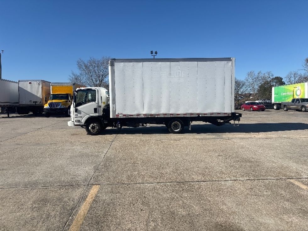 Light Duty Box Truck-Light and Medium Duty Trucks-Isuzu-2021-NPR-Hammond-LA-161,938\n\t\tmiles-$ 32,250 - Image 4