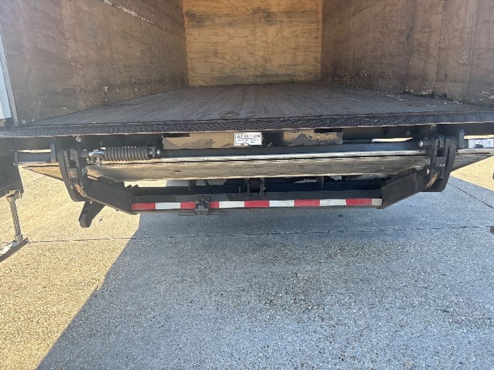 Light Duty Box Truck-Light and Medium Duty Trucks-Isuzu-2021-NPR-Hammond-LA-161,938\n\t\tmiles-$ 32,250 - Image 9