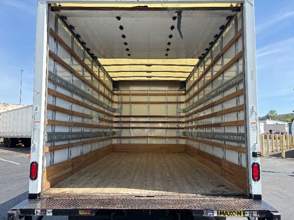 Light Duty Box Truck-Light and Medium Duty Trucks-Isuzu-2021-NPR-Kent-WA-37,401\n\t\tmiles-$ 55,500 - Image 10