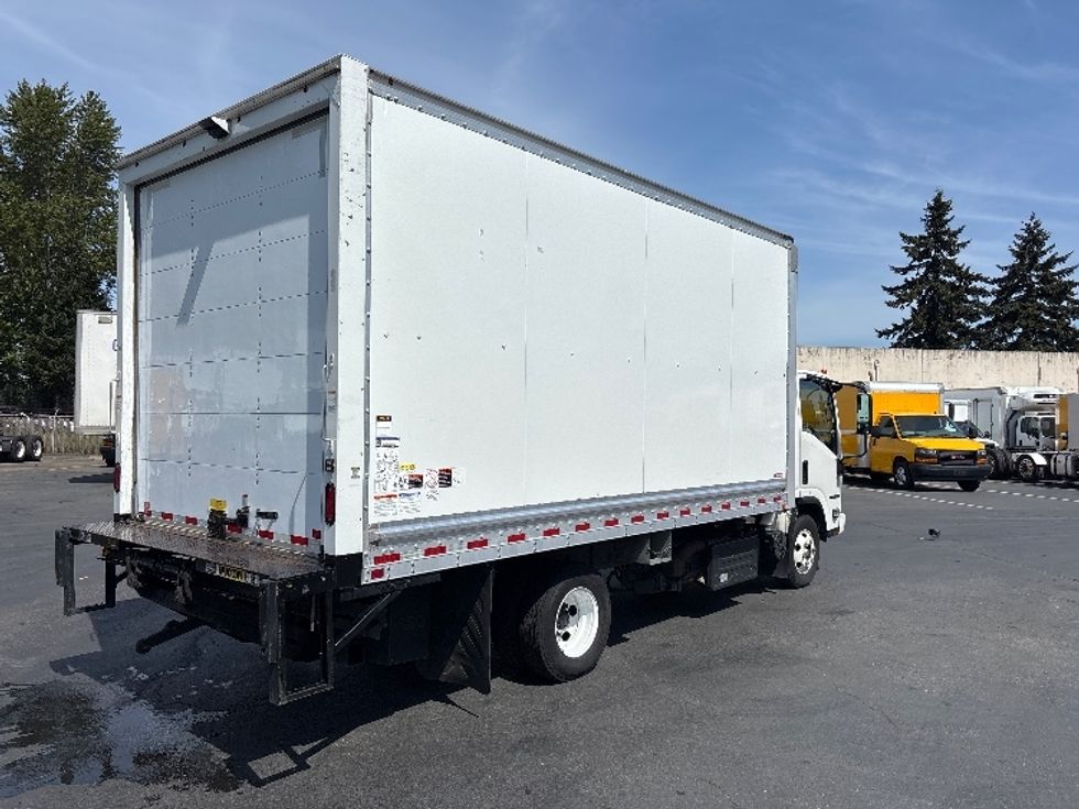 Light Duty Box Truck-Light and Medium Duty Trucks-Isuzu-2021-NPR-Kent-WA-37,401\n\t\tmiles-$ 55,500 - Image 13