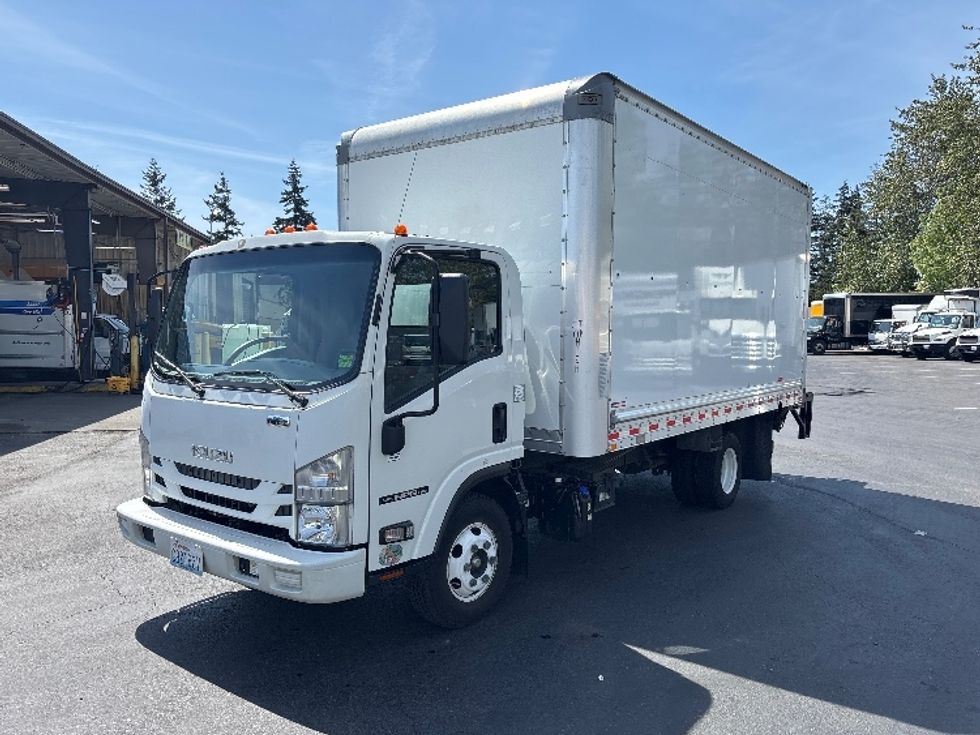 Light Duty Box Truck-Light and Medium Duty Trucks-Isuzu-2021-NPR-Kent-WA-37,401\n\t\tmiles-$ 55,500 - Image 3