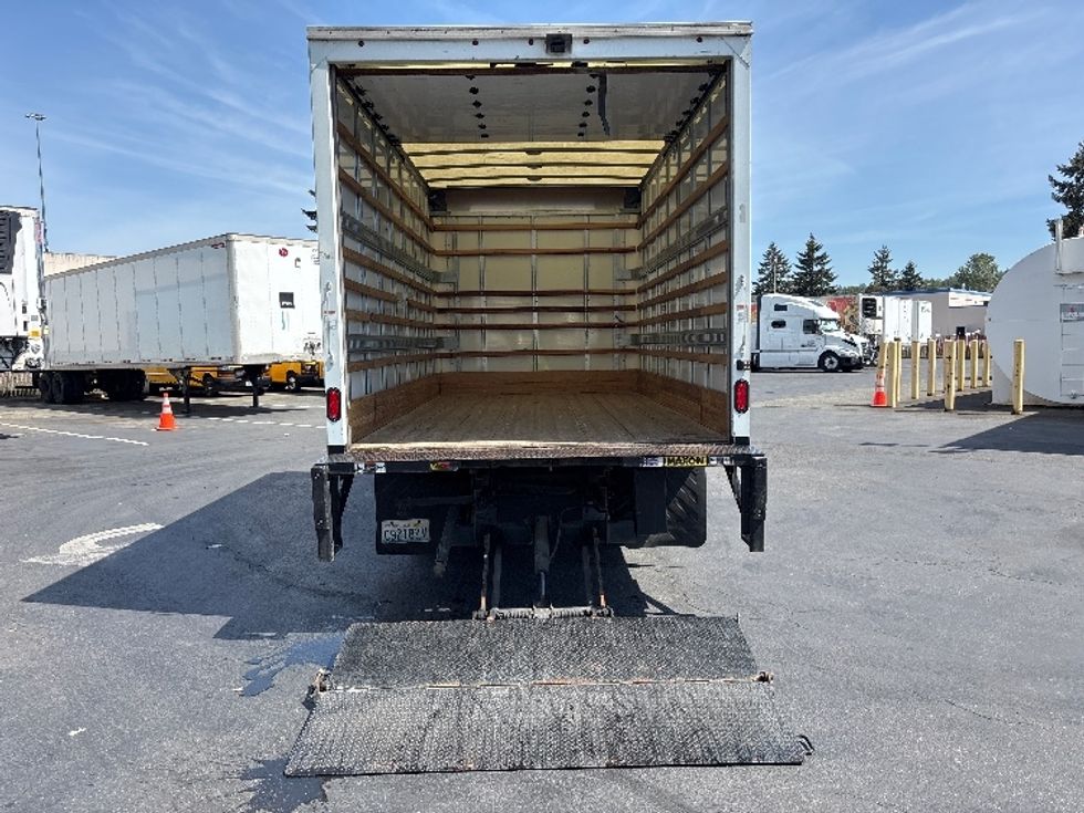 Light Duty Box Truck-Light and Medium Duty Trucks-Isuzu-2021-NPR-Kent-WA-37,401\n\t\tmiles-$ 55,500 - Image 9