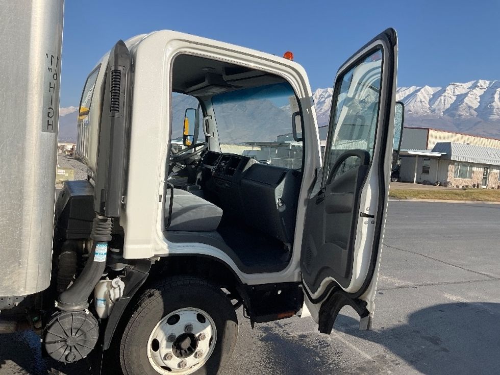 Light Duty Box Truck-Light and Medium Duty Trucks-Isuzu-2021-NPR-Lindon-UT-87,002\n\t\tmiles-$ 47,750 - Image 20