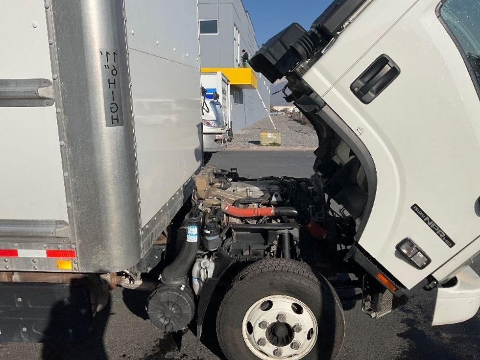 Light Duty Box Truck-Light and Medium Duty Trucks-Isuzu-2021-NPR-Lindon-UT-87,002\n\t\tmiles-$ 47,750 - Image 23