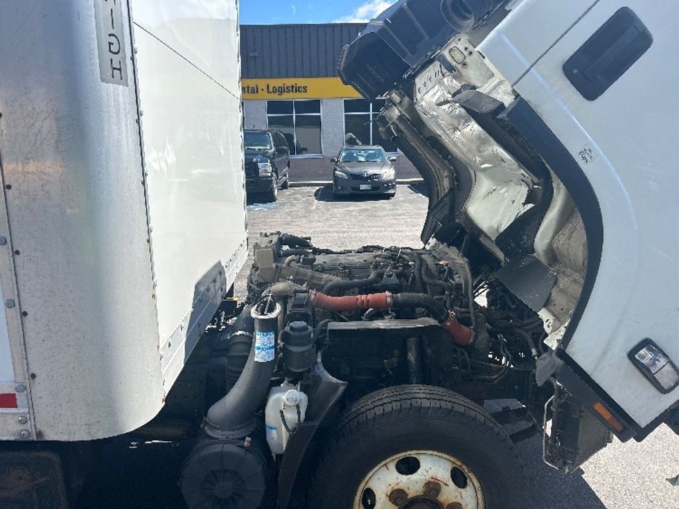 Light Duty Box Truck-Light and Medium Duty Trucks-Isuzu-2021-NPR-Londonderry-NH-200,574\n\t\tmiles-$ 23,250 - Image 23