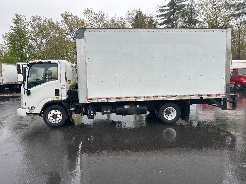 Light Duty Box Truck-Light and Medium Duty Trucks-Isuzu-2021-NPR-Londonderry-NH-200,574\n\t\tmiles-$ 23,250 - Image 5