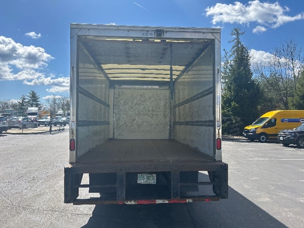 Light Duty Box Truck-Light and Medium Duty Trucks-Isuzu-2021-NPR-Londonderry-NH-200,574\n\t\tmiles-$ 23,250 - Image 8