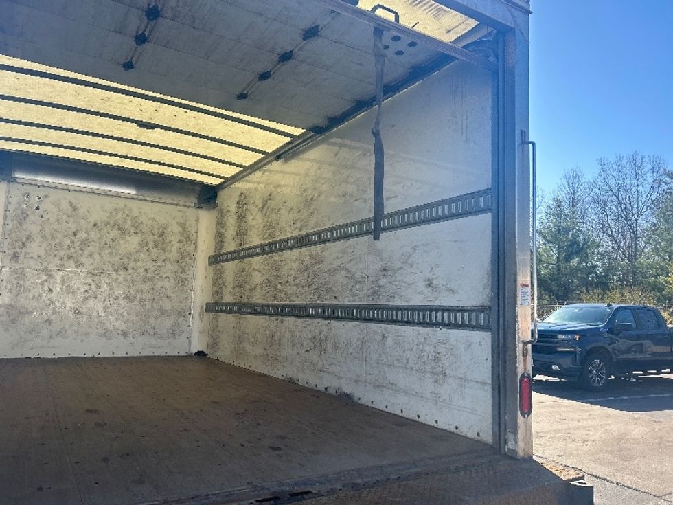 Light Duty Box Truck-Light and Medium Duty Trucks-Isuzu-2021-NPR-Londonderry-NH-206,457\n\t\tmiles-$ 23,250 - Image 11