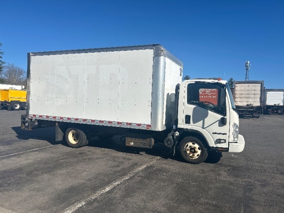 Light Duty Box Truck-Light and Medium Duty Trucks-Isuzu-2021-NPR-Londonderry-NH-206,457\n\t\tmiles-$ 23,250 - Image 14